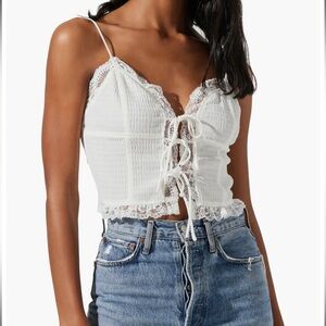 NWT ASTR Lace Trim Tie Front Crop Camisole